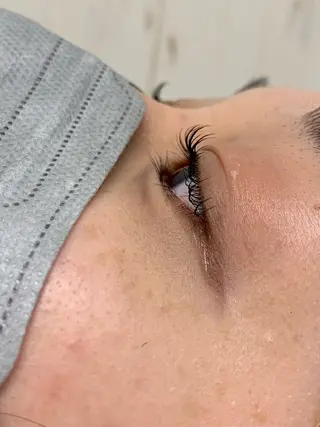 マツエク・マツパ 月岡 愛心のヘアスタイル