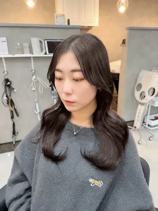 セミロング MAHO/透明感カラ ー/髪質改善🍒のヘアスタイル