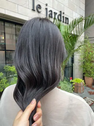 セミロング カラー SHIAN橋本店 おぐちまほのヘアスタイル