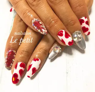 ネイル 石野 広佳のネイルデザイン