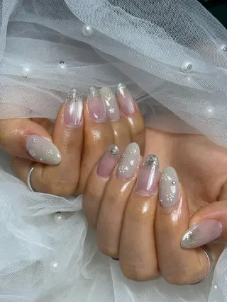 ネイル ✴︎ Delightのネイルデザイン