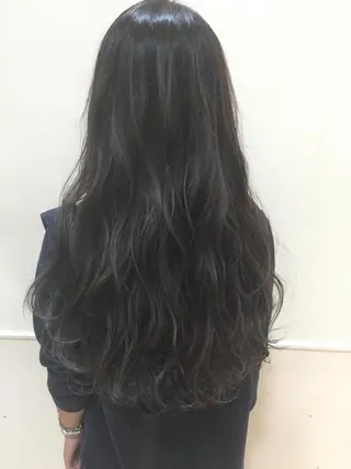 カラー 早川 真幸のヘアスタイル