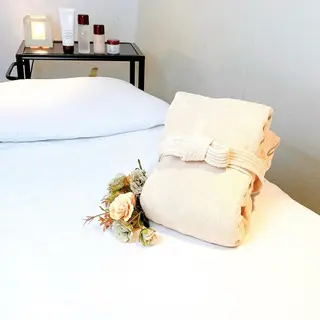 重度ニキビ専門🌷 ダウンタイムなしのエステ・リラクイメージ