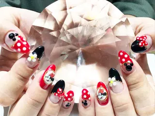 ネイル YUN 💅のネイルデザイン