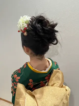 ヘアアレンジ キッズ Hairmake Floraのヘアスタイル