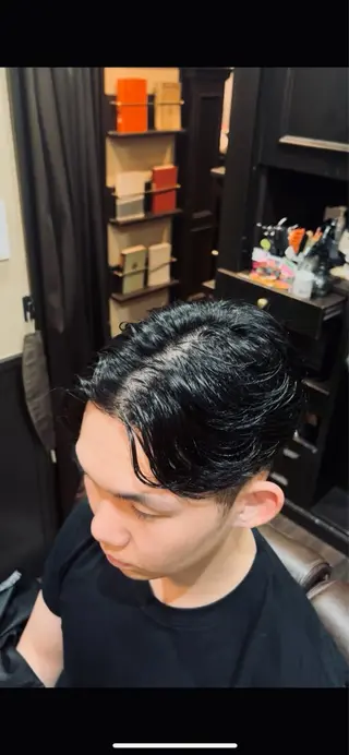 ミディアム メンズ ヒロ銀座バーバーショップ秋葉原店所属・堀 真人のヘアスタイル