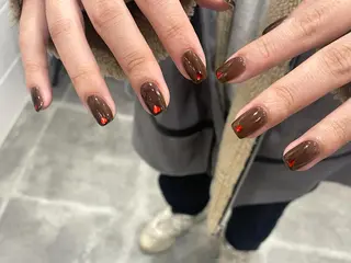 ネイル NINEnami ニュアンスネイルのネイルデザイン