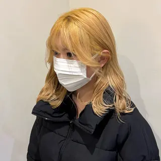 セミロング 🎀ハイトーン/ 艶カラー/夕月🎀のヘアスタイル