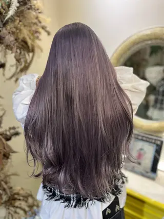 カラー G.O.A.T hair所属・Karen ✂︎GOAThairのヘアスタイル