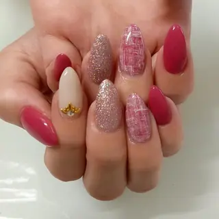 ネイル Lily Roseスタッフ一同のマツエク・マツパデザイン