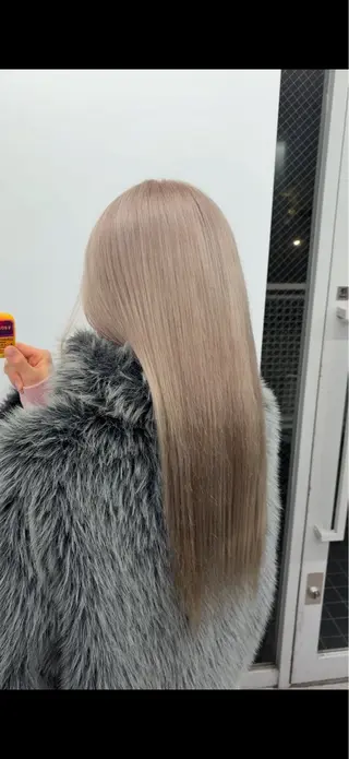 ロング 似合わせカラー/ ブリーチ🤩店長レンのヘアスタイル