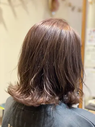 セミロング カラー 関口 友行のヘアスタイル