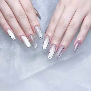 ネイル 🤎Yun nail salon🤎のネイルデザイン