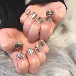 ネイル revia所属・ERI Nailistのネイルデザイン