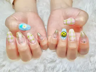 ネイル FILL nail古河店所属・FILL nail SHIORIのネイルデザイン