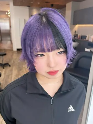 ショート カラー MARQUEE所属・Ayame / ハイトーンカラーのヘアスタイル