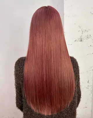 ロング 松本 美海のヘアスタイル