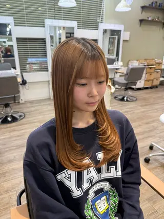 セミロング ayaka‎/暖色/ レイヤーカット🩰のヘアスタイル