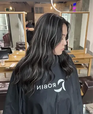 ロング カラー ROBIN所属・指名数No.1 /NAOYAのヘアスタイル