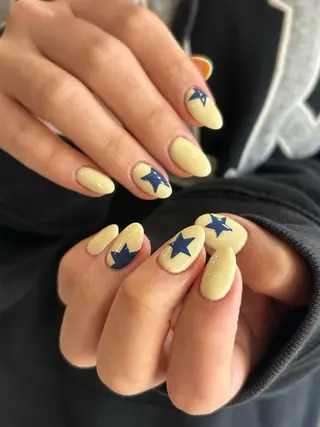 ネイル née高橋 梨菜のネイルデザイン