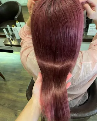 ロング enn 髪質改善🩷 曽根依咲のヘアスタイル