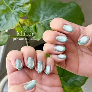 ネイル nailsalon Mirrorのネイルデザイン
