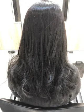 セミロング カラー OFF YUYAのヘアスタイル