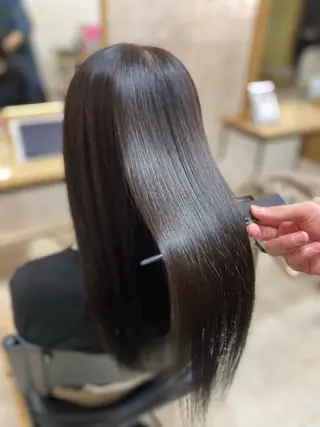 ロング 佐藤 森夏のヘアスタイル