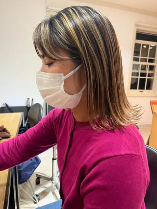 ミディアム NOUN所属・eri kinjoのヘアスタイル