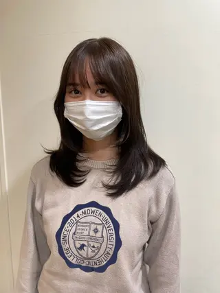 セミロング カラー RIN／韓国ヘア レイヤーカットのヘアスタイル