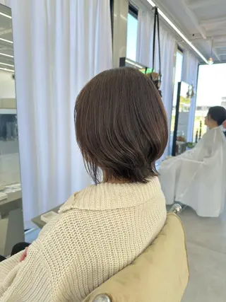 ショート risa | 透明感 カラー|ベージュのヘアスタイル