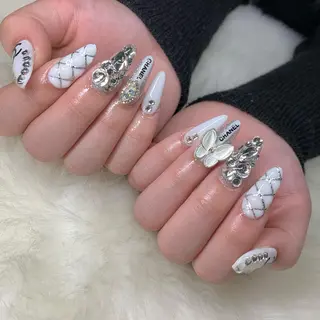 ネイル Nes.nail所属・🌼Nomura Yuko🌷のネイルデザイン