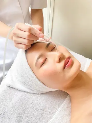 POLA　R-isa所属・小顔マッサージ 毛穴/POLAのエステ・リラクイメージ