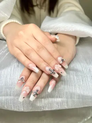 ネイル Lee Nails チップ長さだし専門店のネイルデザイン