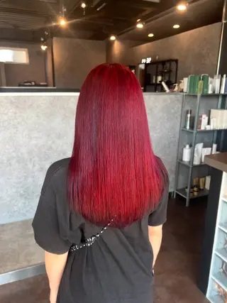 ロング ink yukariのヘアスタイル