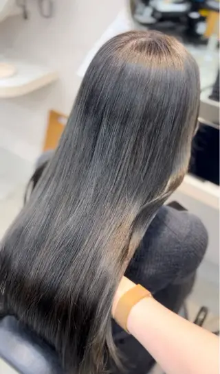 ロング カラー みな🫧艶カラー/ 髪質改善/前髪カットのヘアスタイル