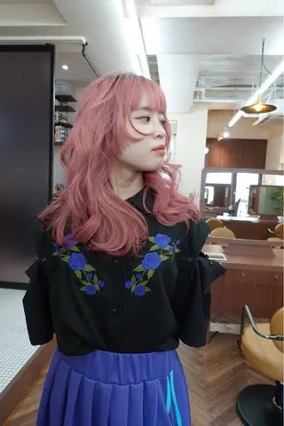 ミディアム カラー レイヤー専門家 ダブルカラー修のヘアスタイル