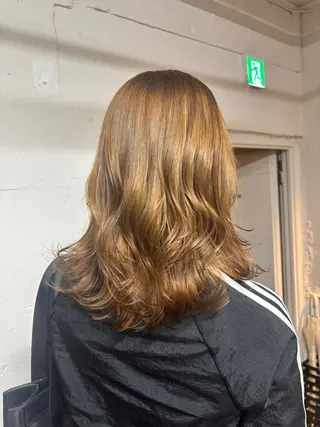 ミディアム カラー 🩵似合わせカット SEIRA🩵のヘアスタイル