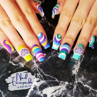 セミロング ネイル クロキ 。のネイルデザイン