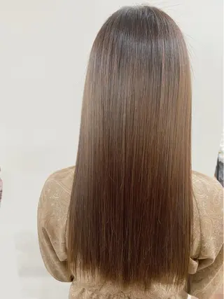 セミロング GRANLUSSO 〜グランルッソ駅前店所属・木口 嘉美のヘアスタイル