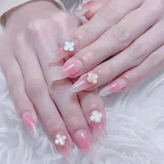 ネイル anh nail anne🤍のネイルデザイン