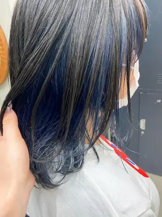 ミディアム カラー 村田 春歌のヘアスタイル