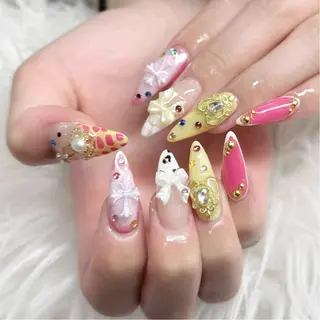 ネイル ANH NAIL ゴテゴテ専門店💎のネイルデザイン