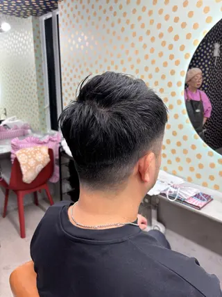 メンズ 休業 中のヘアスタイル