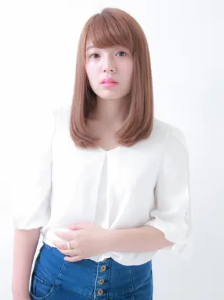 ミディアム 中林 由佳のヘアスタイル
