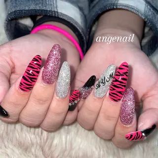 ネイル オーナーネイリスト MAKIのネイルデザイン