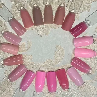 ネイル マツエク・マツパ LULU西八王子所属・KITTY 西八王子のネイルデザイン