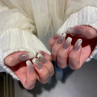 ネイル ﾔｽﾀﾞ ﾐﾅのネイルデザイン