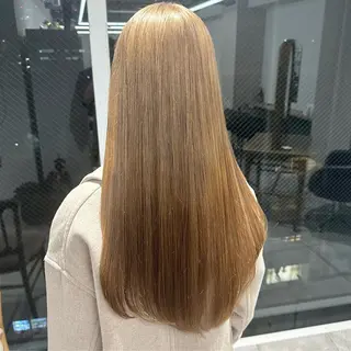 ロング カラー ブリーチなし/レイヤ ー特化🌈Tommyのヘアスタイル