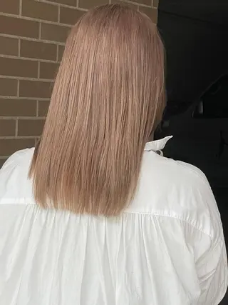 ミディアム カラー TIGRE tenjinのヘアスタイル